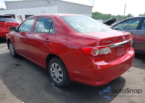 2013 Toyota Corolla L из США, поврежденный, VIN 2T1BU4EE1DC925875